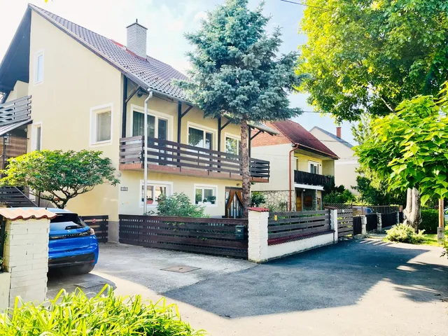Eladó ház Győr 240 nm