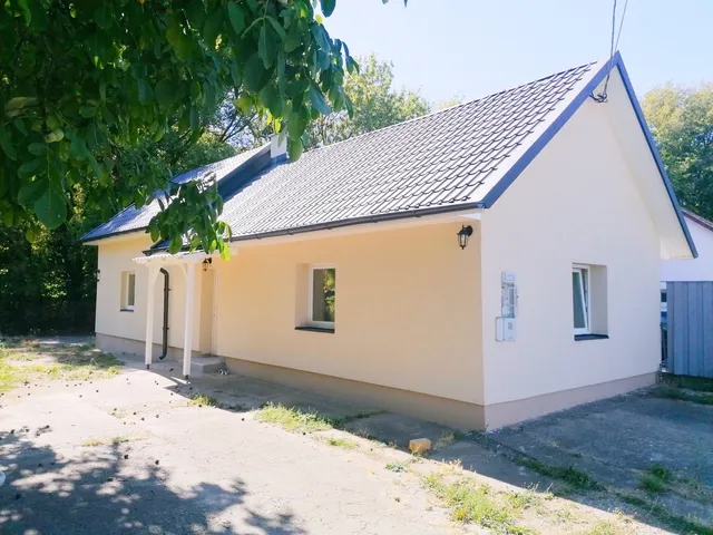 Eladó ház Velence, Szabolcsi út 89 nm