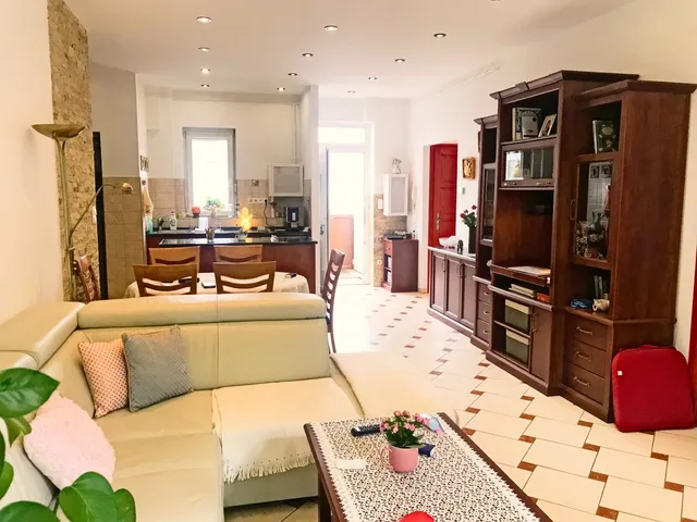 Eladó lakás Budapest III. kerület, Rómaifürdő 130 nm