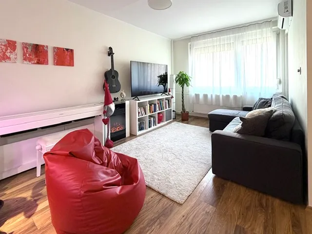 Eladó lakás Budapest III. kerület 73 nm