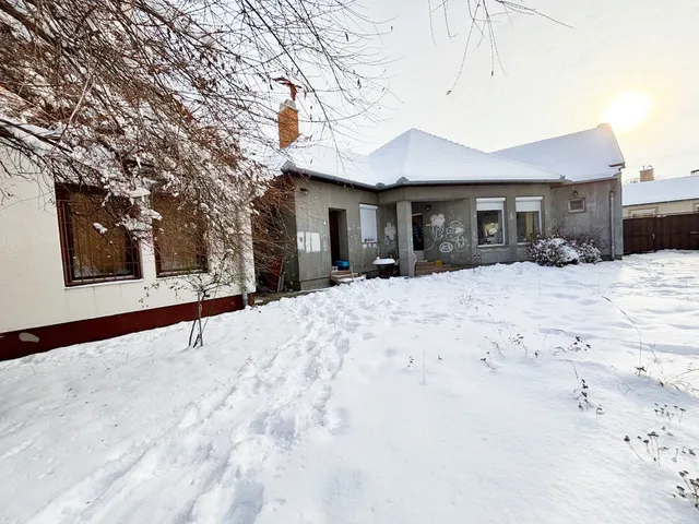 Eladó ház Hajdúnánás, Széchenyi körút 110 nm