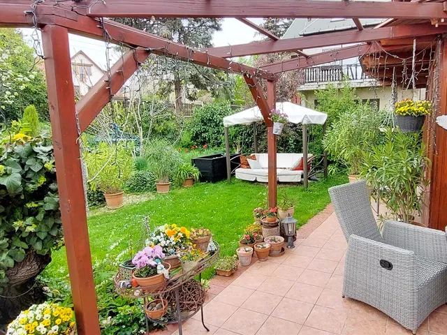 Eladó ház Pilisborosjenő 160 nm