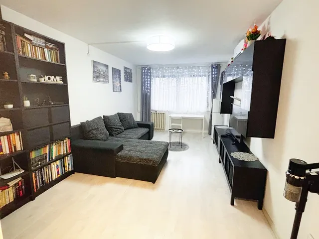 Eladó lakás Budapest III. kerület 57 nm