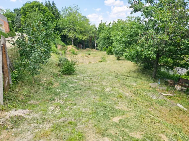 Eladó telek Pomáz, Messelia 638 nm