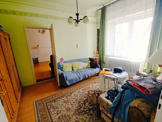 Eladó ház Pomáz, Főút 125 nm