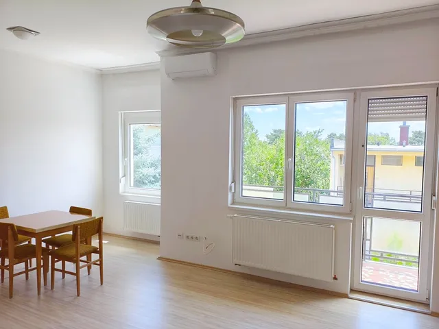 Eladó lakás Balatonfüred, Fürdőtelep 61 nm