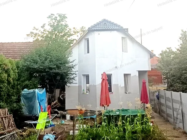 Eladó ház Monorierdő 90 nm