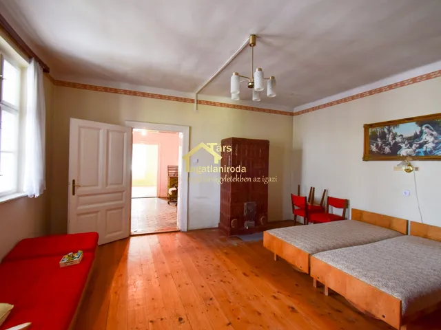 Eladó ház Kisbajcs 84 nm