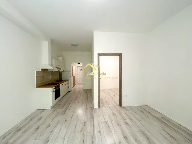 Eladó lakás Csorna, Orgona utca 42 nm