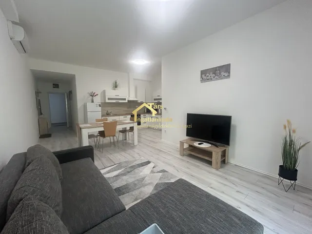 Kiadó lakás Csorna 61 nm