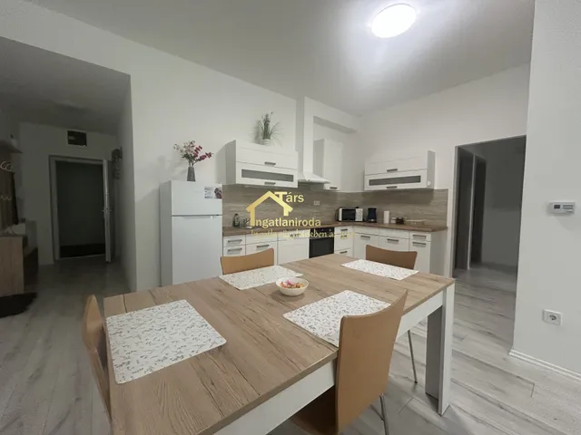 Kiadó lakás Csorna 61 nm