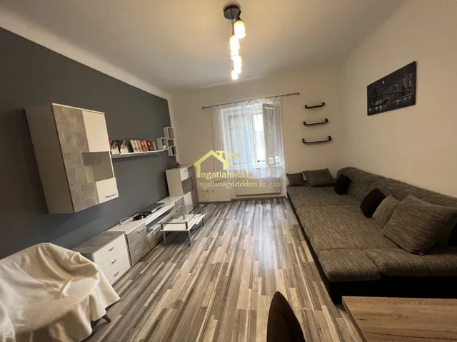 Eladó lakás Győr, Gyárváros 48 nm