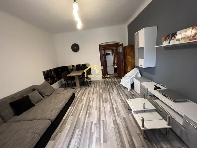 Eladó lakás Győr, Gyárváros 48 nm