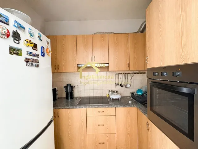 Eladó lakás Lábatlan, Rákóczi Ferenc út 52 nm