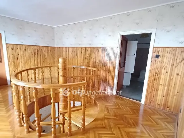 Eladó ház Eger 189 nm