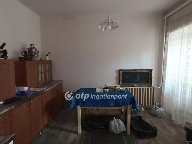 Eladó ház Jászfényszaru 79 nm