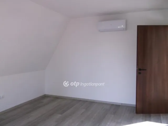 Eladó ház Markaz 63 nm