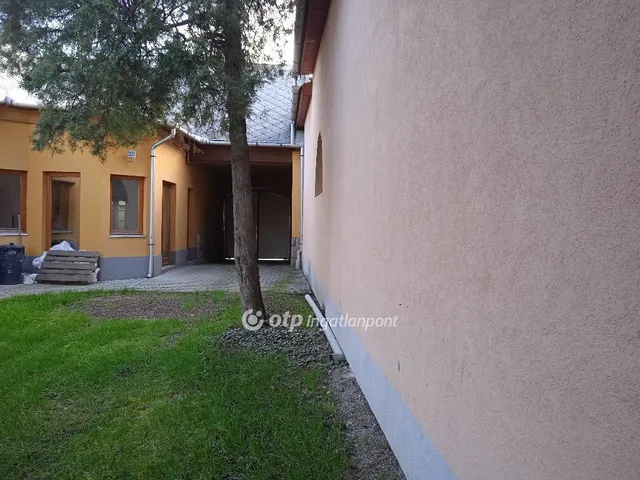 Eladó ház Gyöngyös 482 nm