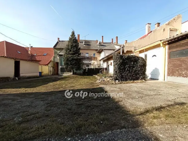 Eladó lakás Gyöngyös 50 nm