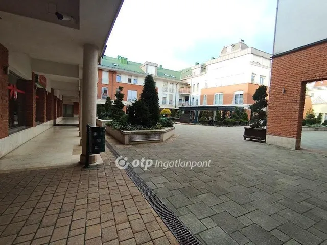 Eladó lakás Gyöngyös 91 nm