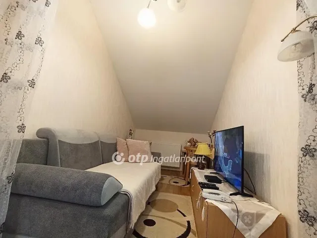 Eladó lakás Gyöngyös 91 nm