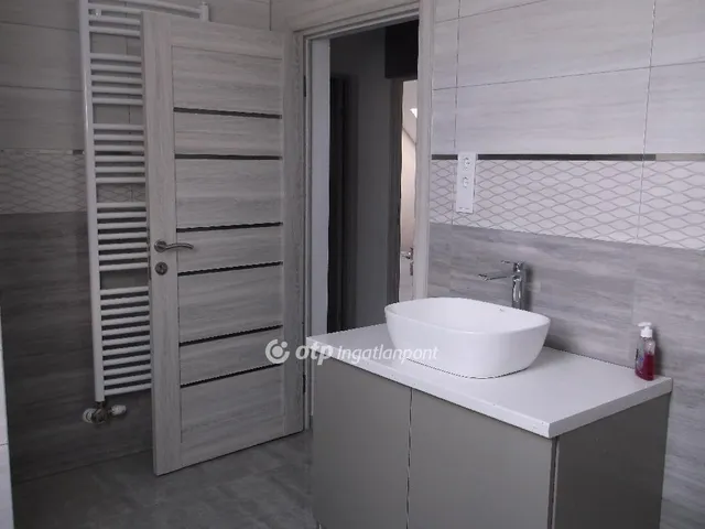 Eladó ház Gyöngyös 182 nm