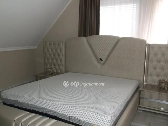 Eladó ház Gyöngyös 182 nm