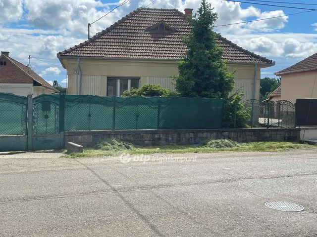 Eladó ház Nagyréde 66 nm