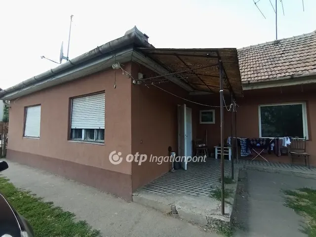Eladó ház Ecséd 109 nm