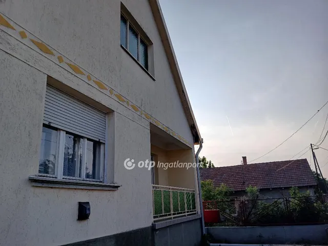 Eladó ház Adács 87 nm