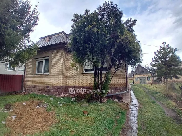 Eladó ház Valkó 107 nm