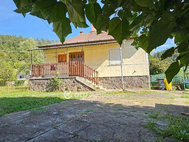 Eladó ház Sirok 65 nm