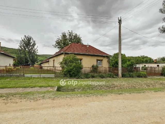 Eladó ház Ivád 100 nm