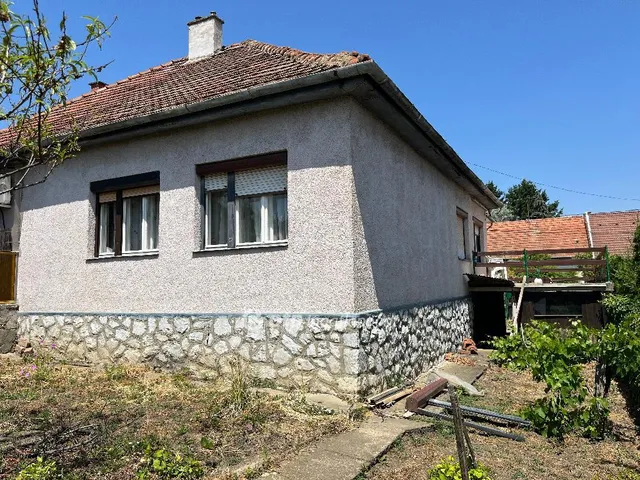 Eladó ház Eger 82 nm