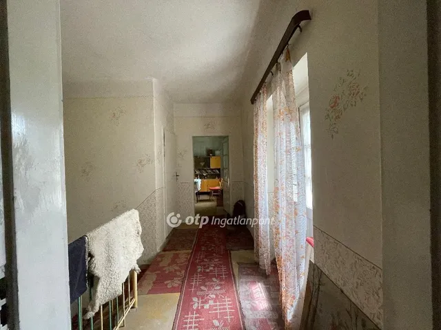 Eladó ház Abasár 110 nm
