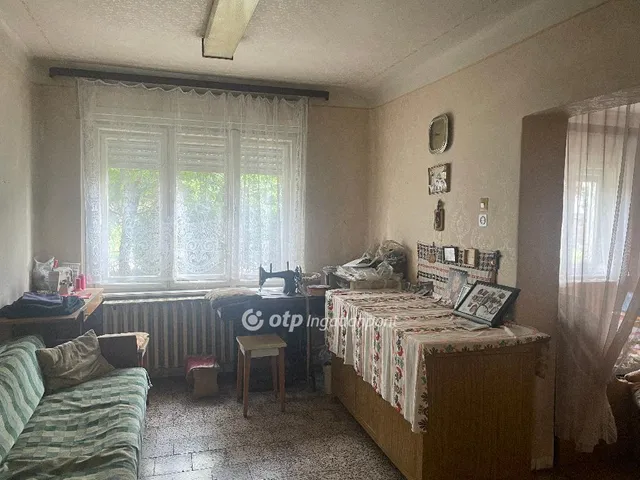 Eladó ház Abasár 110 nm