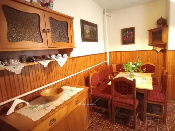 Eladó ház Csány 122 nm