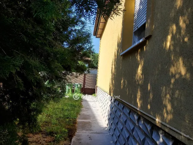 Eladó ház Galgahévíz 68 nm