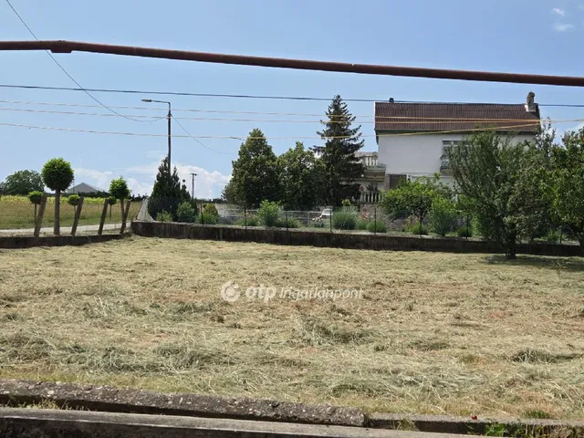 Eladó ház Markaz 140 nm