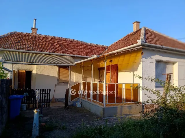 Eladó ház Adács 90 nm