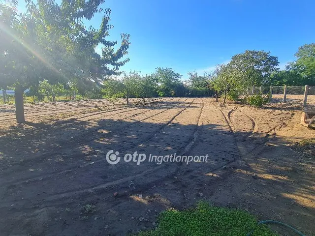 Eladó ház Tenk 126 nm