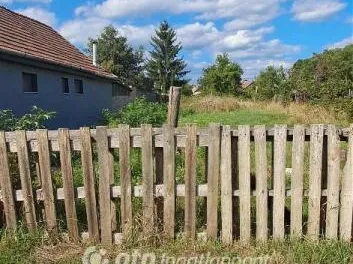 Eladó telek Pásztó 602 nm