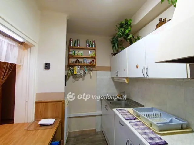 Eladó lakás Gyöngyös 71 nm