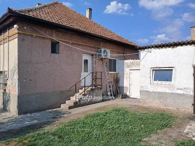 Eladó ház Hatvan 107 nm