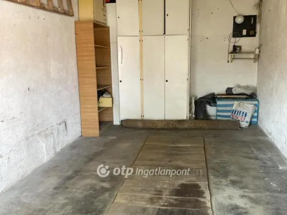 Eladó garázs Eger 17 nm