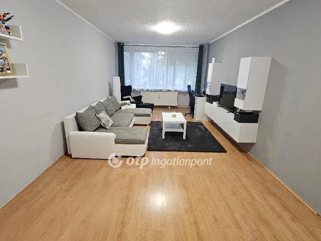 Eladó lakás Eger 65 nm