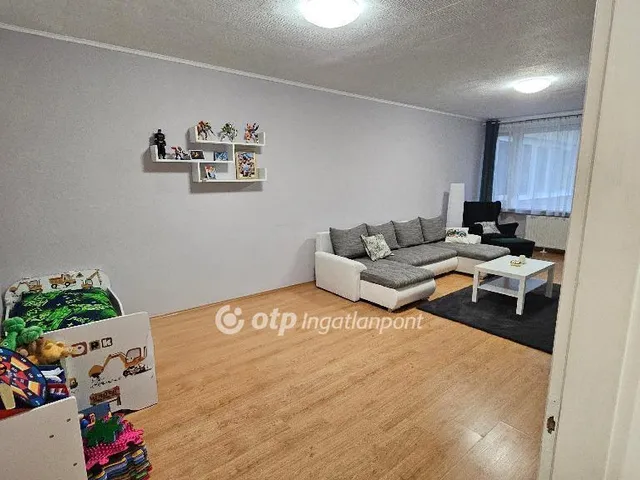 Eladó lakás Eger 65 nm