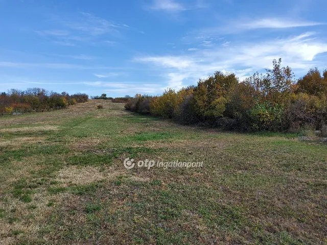 Eladó telek Hatvan 3403 nm