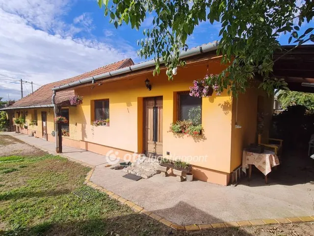 Eladó ház Andornaktálya 110 nm