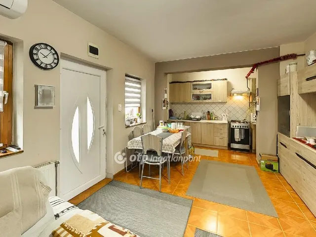 Eladó lakás Egerszalók 45 nm